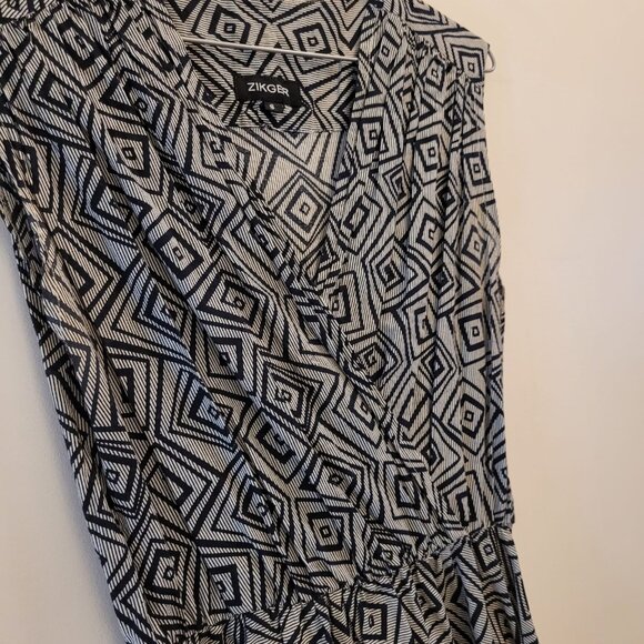 Zikger Dress/ Knee-Length/ Geometric Print/ A-Line/ Size S (fits larger) - Picture 2 of 9